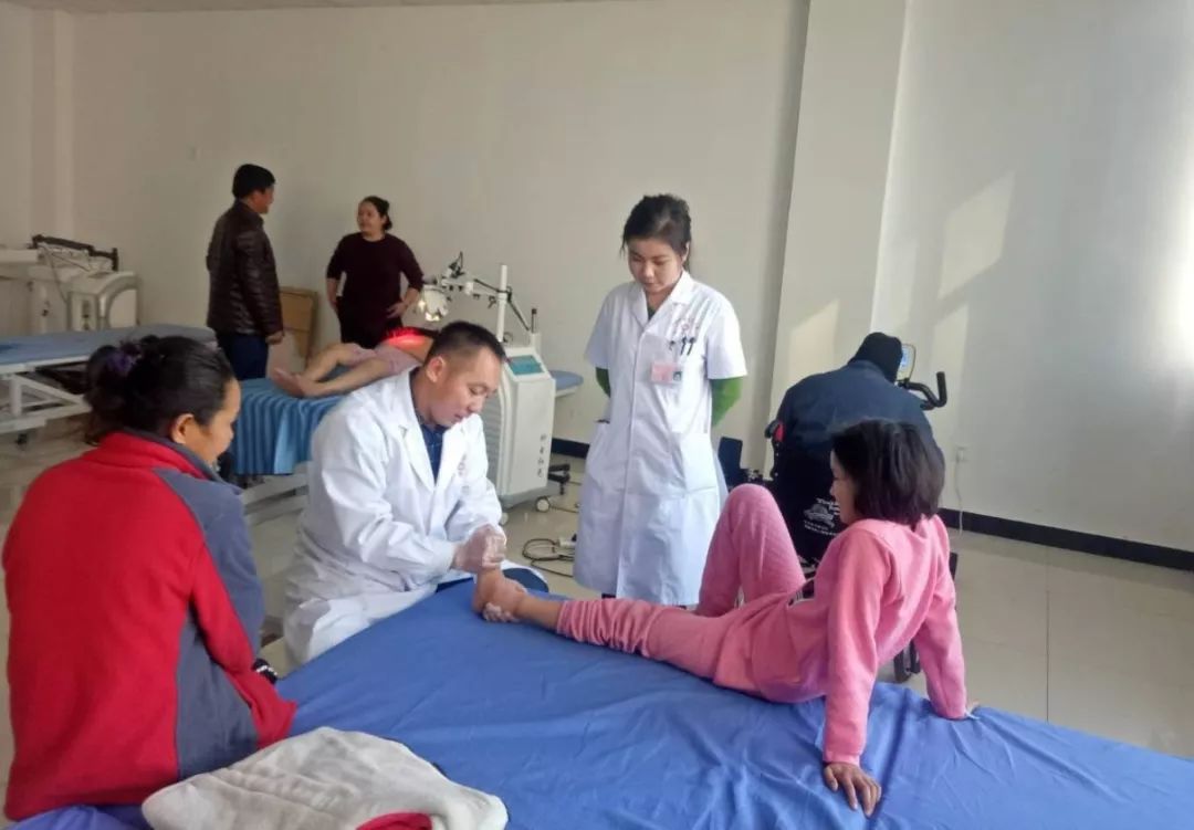 和田特殊儿童康复中心,新的和田县人民医院