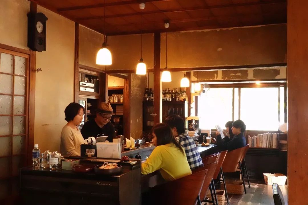 世界上最治愈的地方就是回家的路,世上最治愈的地方