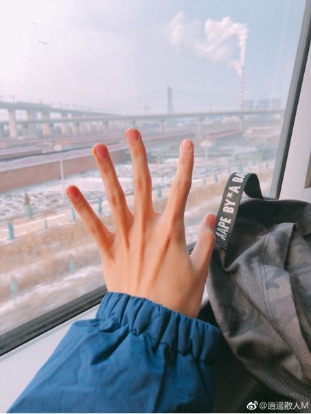 数十万人围观下，在游戏里死亡上万次是一种怎样的体验？｜专访逍遥散人