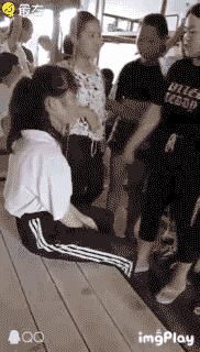 易烊千玺周冬雨少年的你电影解说,少年的你遇到易烊千玺