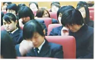 缅怀司法英烈,清明节缅怀警察烈士的散文