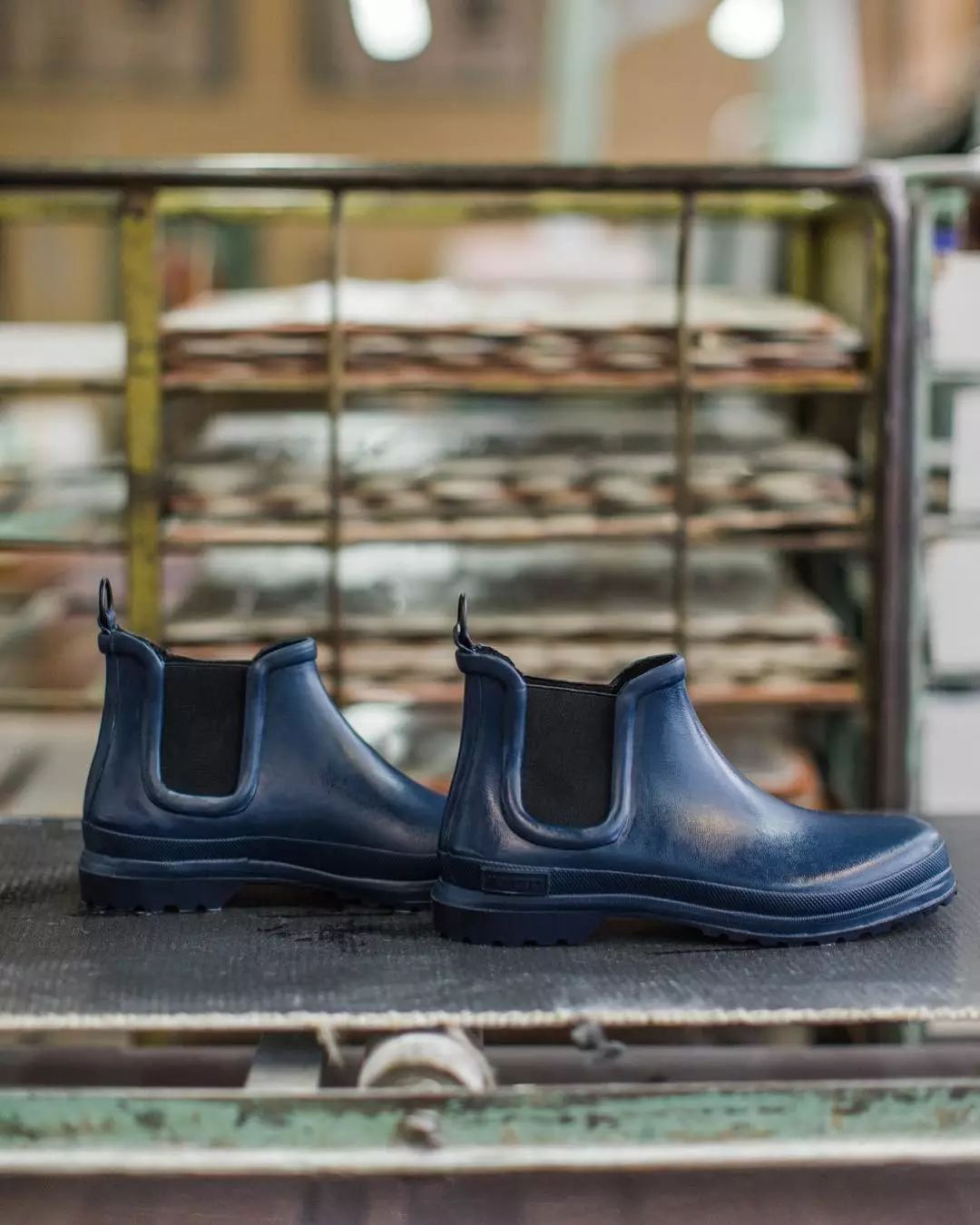 匡威联名川久保玲鞋,匡威川久保玲联名是经典还是1970s