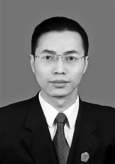 忠魂不泯英灵永存,法院解决执行难事迹