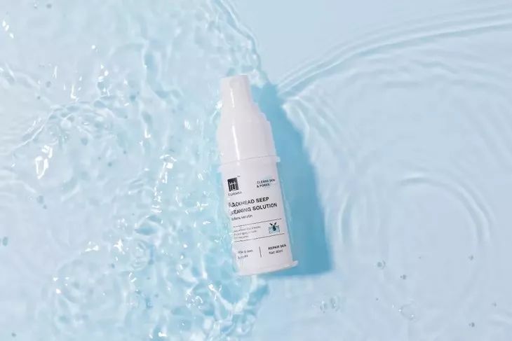 拨黑头工具草莓鼻,去黑头神器真的能吸出黑头