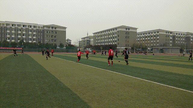 我们只是一群热爱足球的少年,我们这十年足球少年