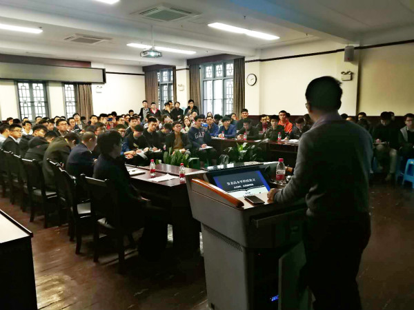 原创|为了回馈“3厘米”的成长,教授张育新在重大做了这几件事……