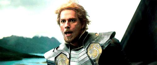 迪士尼王子变装冰雪奇缘,迪士尼王子变身真人