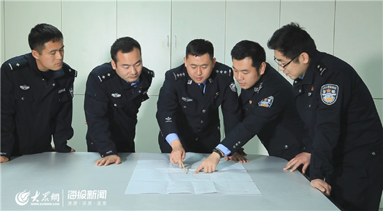 80后网警杜通虚拟世界违法犯罪的“克星”