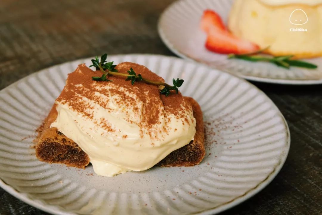 什么牌子的提拉米苏不腻,成都提拉米苏真实测评