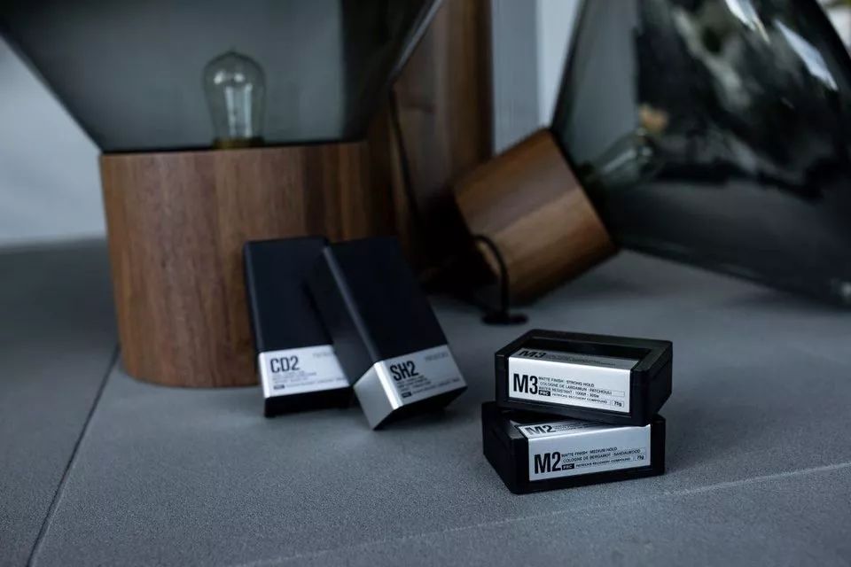 暗黑彩妆、高科技包装...这20个国内外初创品牌，投资者都在关注