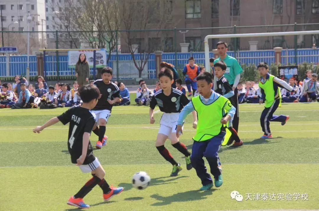 校园足球比赛世界杯进场,足球校园世界杯