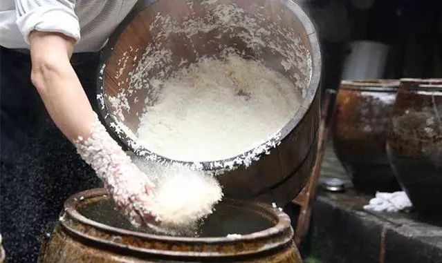 房县黄酒为什么容易醉人,黄酒房县黄酒