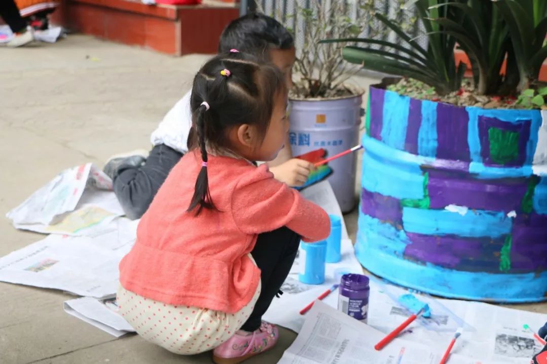 青·志愿|“拾彩添景·聚爱小巷”活动走进羊安镇，你我协作美化生活