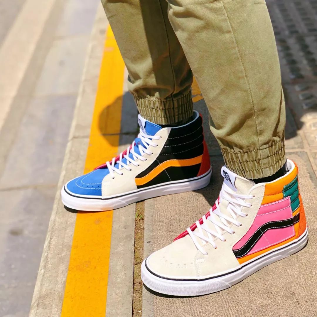 nike鞋子街拍视频,nike空军联名黑白款