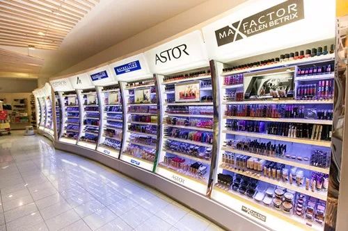 BBC又来惊爆：你抹口红，就是在亲吻上万只昆虫尸体？美丽背后这么血腥…