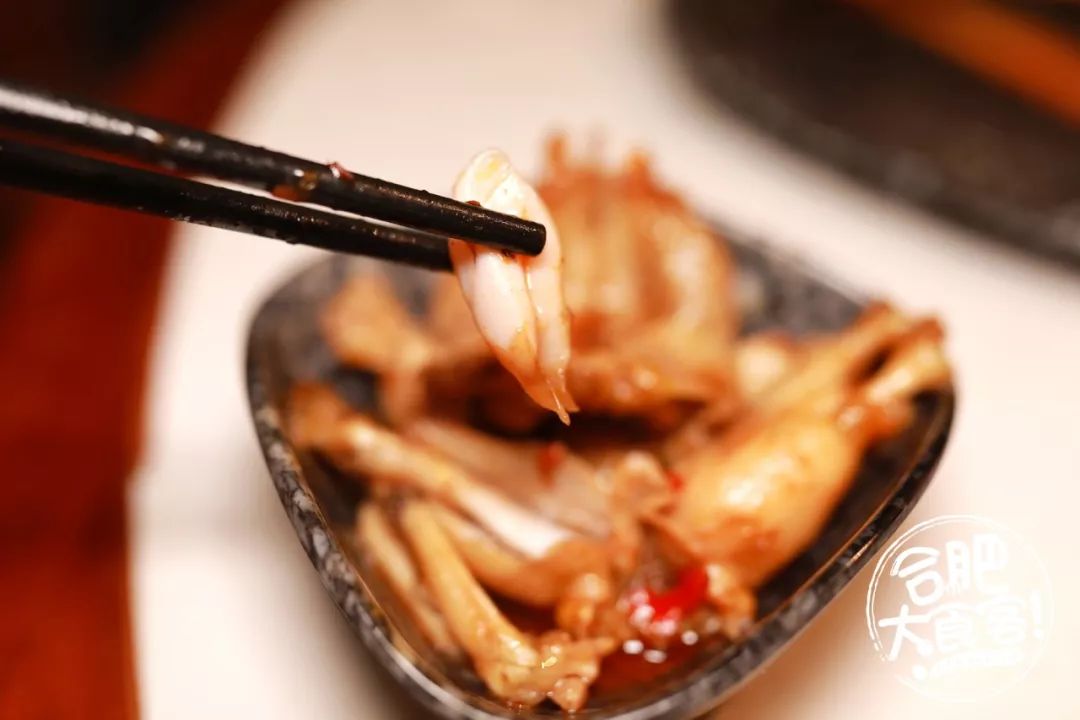 美蛙推荐便宜又好吃,等位两小时火锅