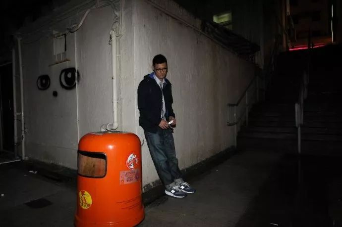 说到NewBalance，我第一个想到的还是余文乐