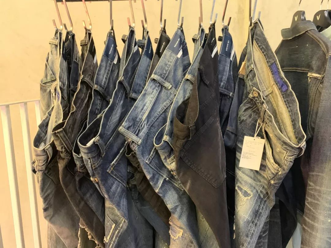 曼谷球鞋图片大全,泰国曼谷球鞋实体店