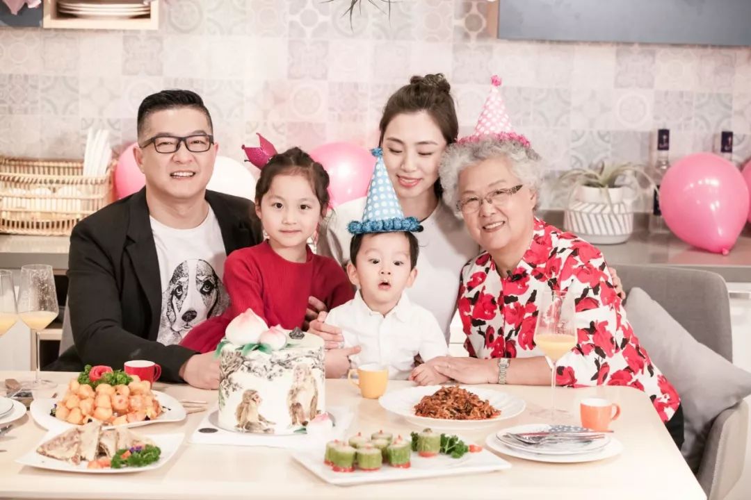 北京卫视暖暖的味道节目表,暖暖的味道主持人图文