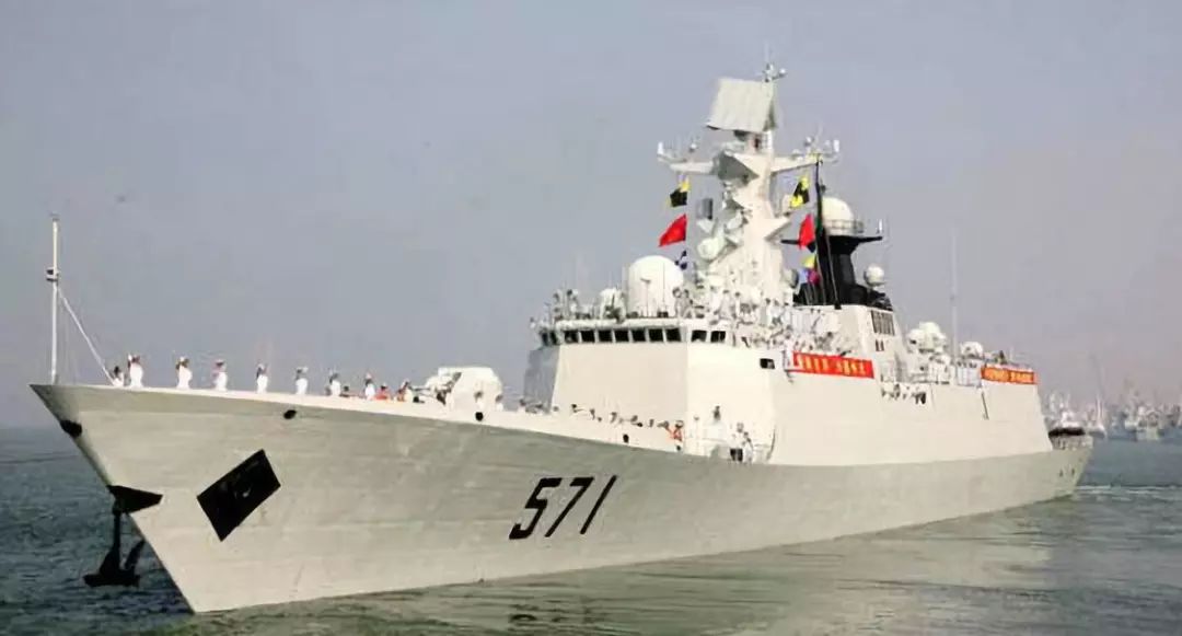 海军战舰舰徽图片,真正的军舰舰徽