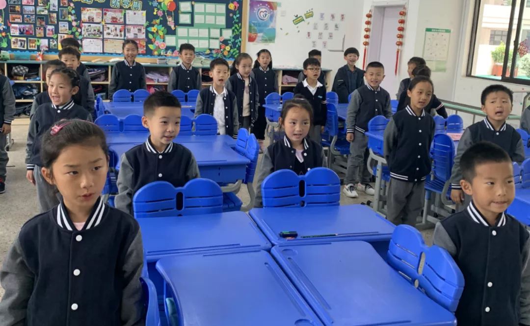 一年级加入少先队入队大闯关,加入少先队小学一年级