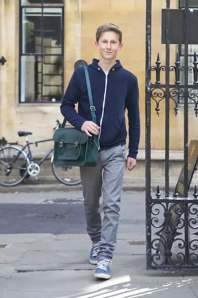 剑桥包经典,剑桥包的由来