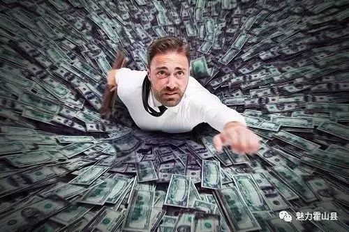 挣钱和赚钱本来就不是一回事,挣钱与赚钱的区别