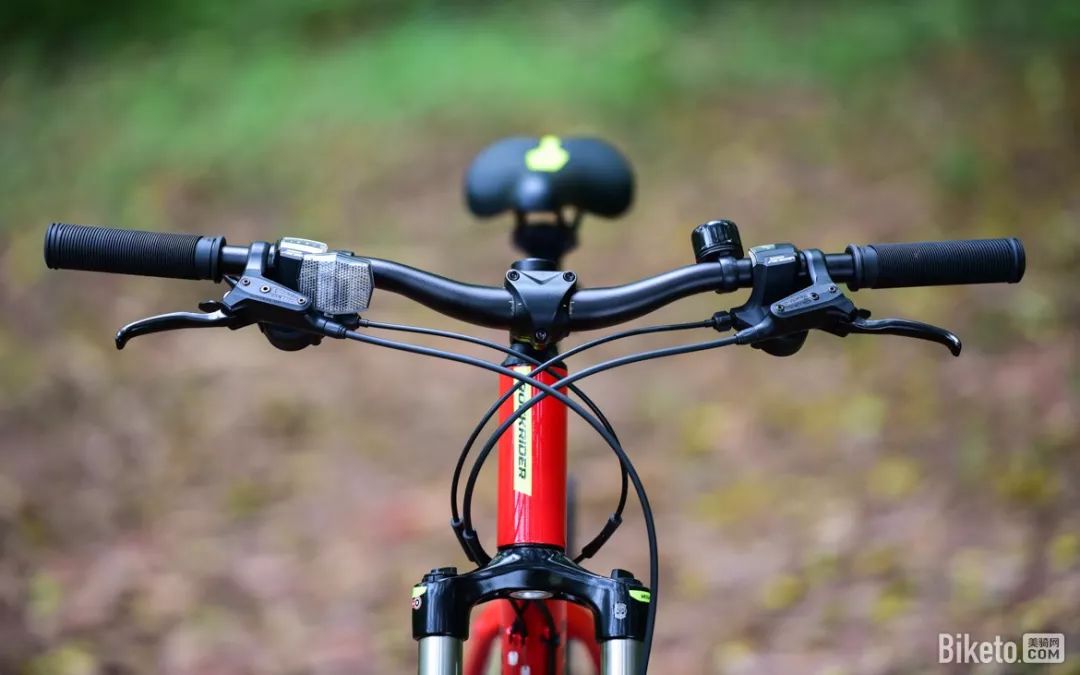 迪卡侬rockriderst500,迪卡侬rockrider500山地车