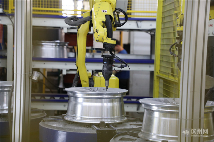 心潮澎湃!90后记者的滨州高端“铝”行