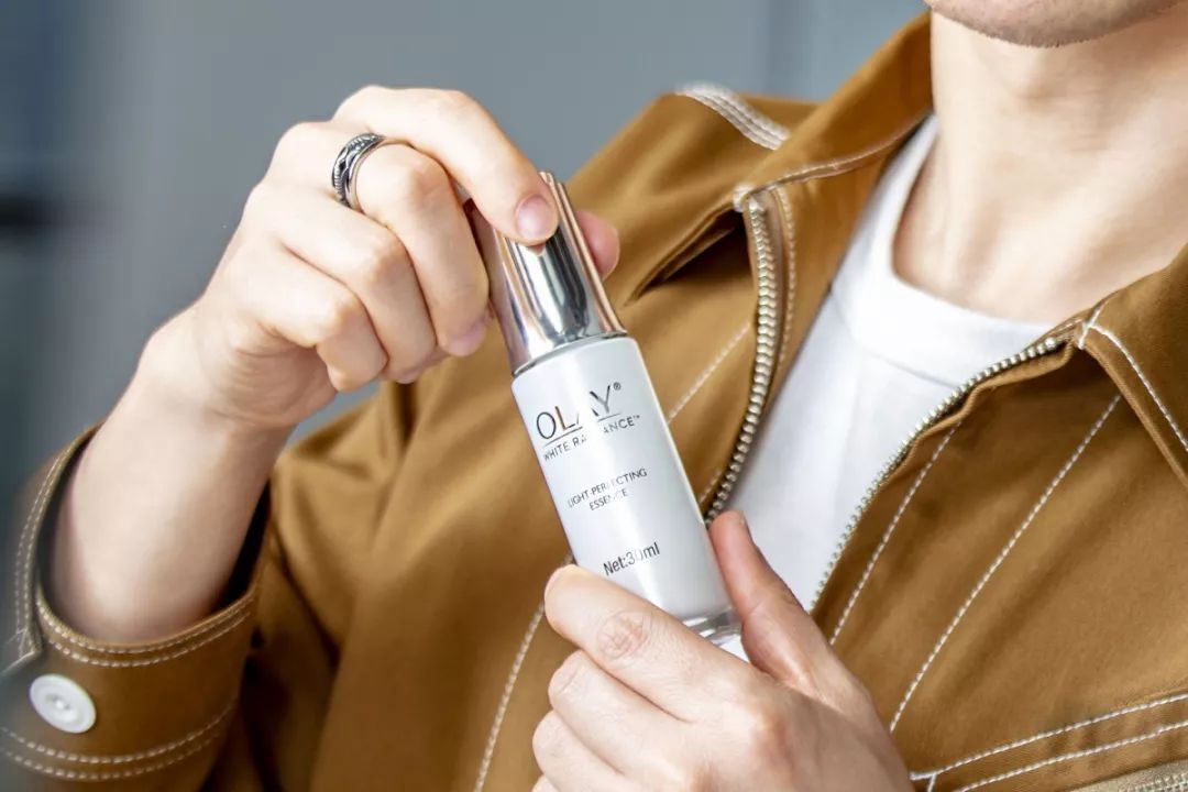 白里透光的肌肤是如何炼成的？|时MAO大拷问