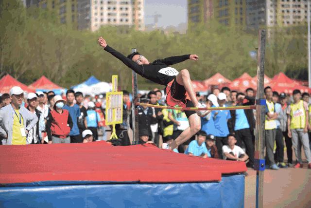 运动会秩序册,四川省第十三届田径运动会秩序册
