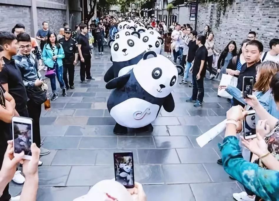 熊猫萌啦,熊猫萌