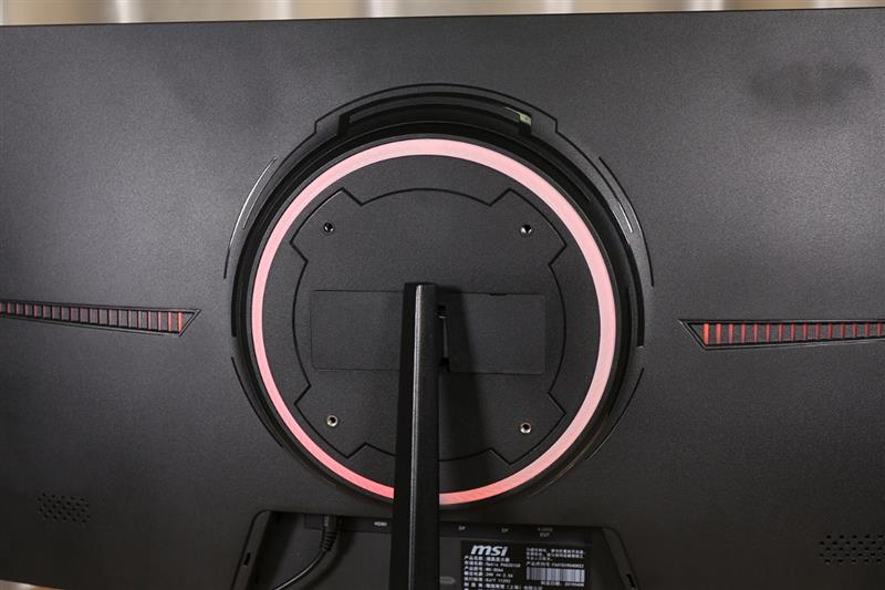 200Hz体验丝般滑顺！微星OptixPAG301CR显示器评测：点距刚刚好