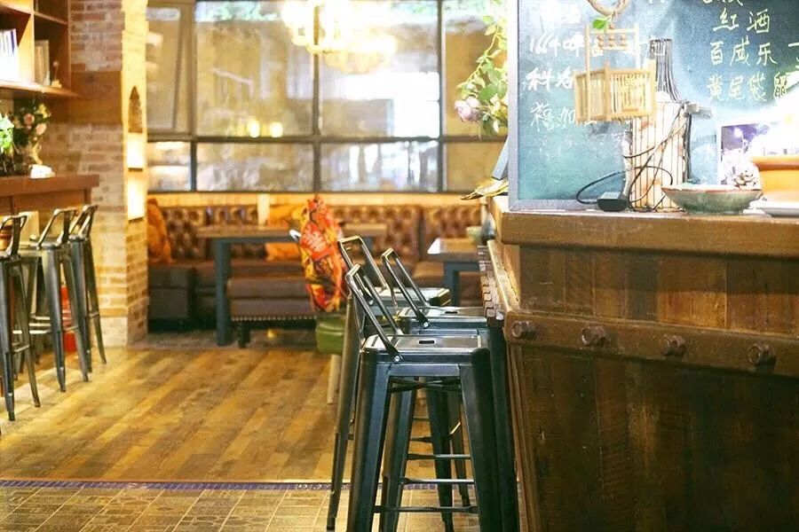 陕西与世隔绝的温泉民宿,西安附近最美的山间民宿