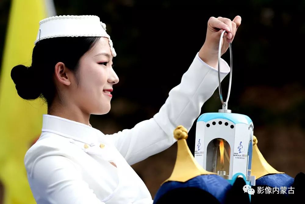 圣火点燃了,圣火已经点燃