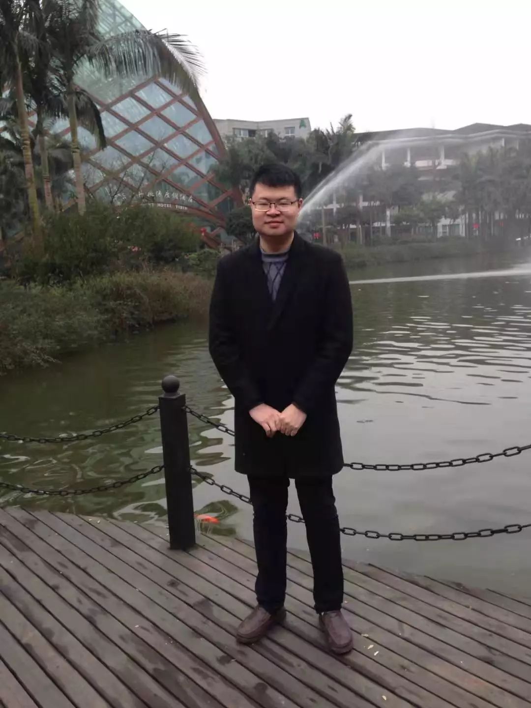 古代官员装病,官员穿衣打扮