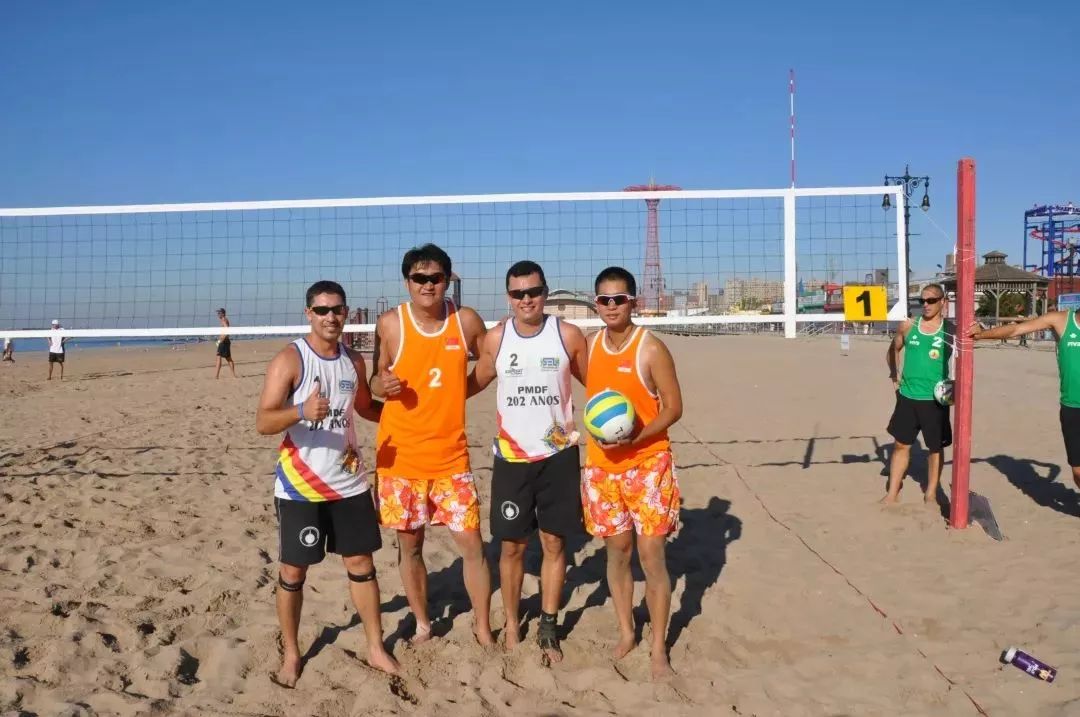 成都特警夜巡,成都特警最新消息