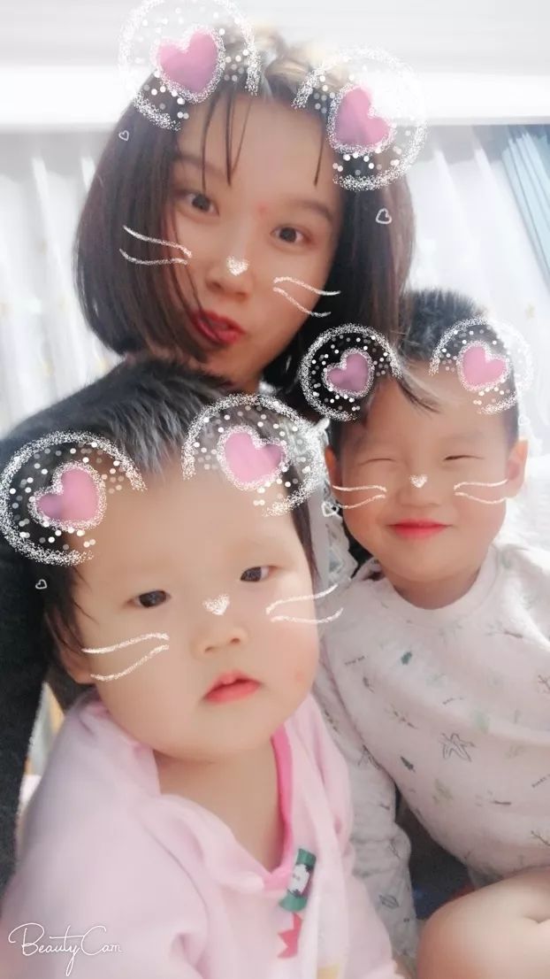 今天，我们“入侵”了中化妈妈们的朋友圈……