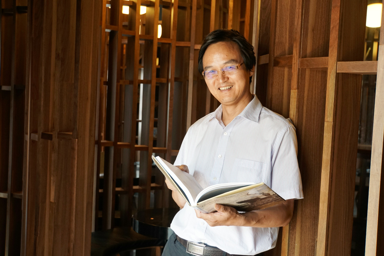 松江好人|金浩:一生“钟书”者百年书店人