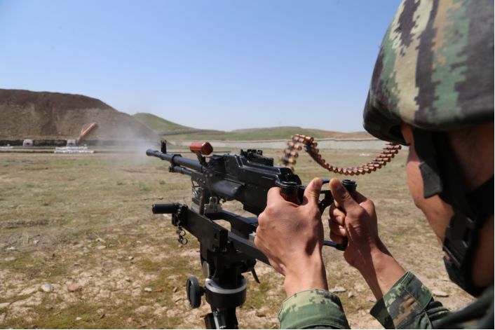 武警山鹰突击队军事演习,武警特战小队战术训练