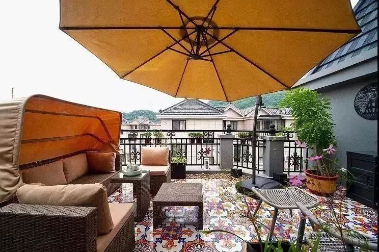 碧海蓝天三亚湾民宿,一间与海零距离的海景民宿