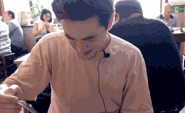 老北京人体验豆汁儿,北京豆汁儿北京当地人喝吗