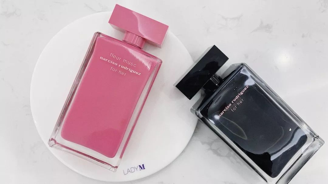 穿最粉的衣服跳最酷的舞,穿最粉的衣服唱最快的rap