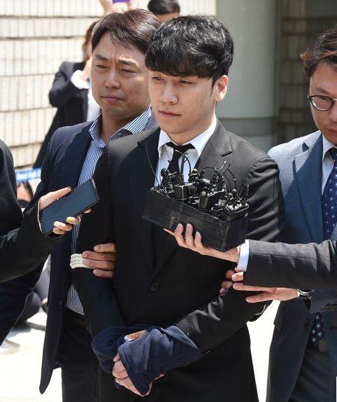 李胜利退出娱乐圈,李胜利逆袭