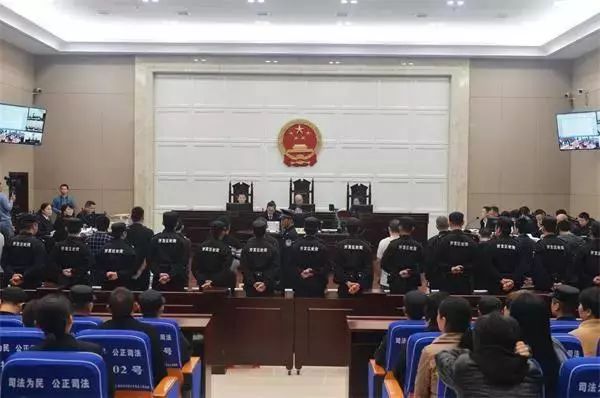 假装外国人骗朋友,假装外国友人骗朋友