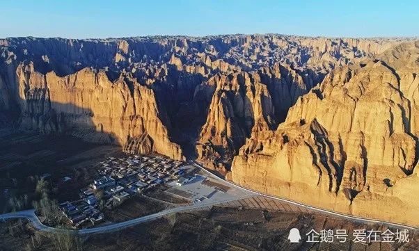 剑桥博士发震撼长文：为何中国政府肯下血本在西方国家绝不做的“亏本买卖”上