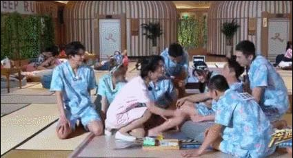 郑恺被何穗拒绝是哪一期,郑恺何穗最新微博