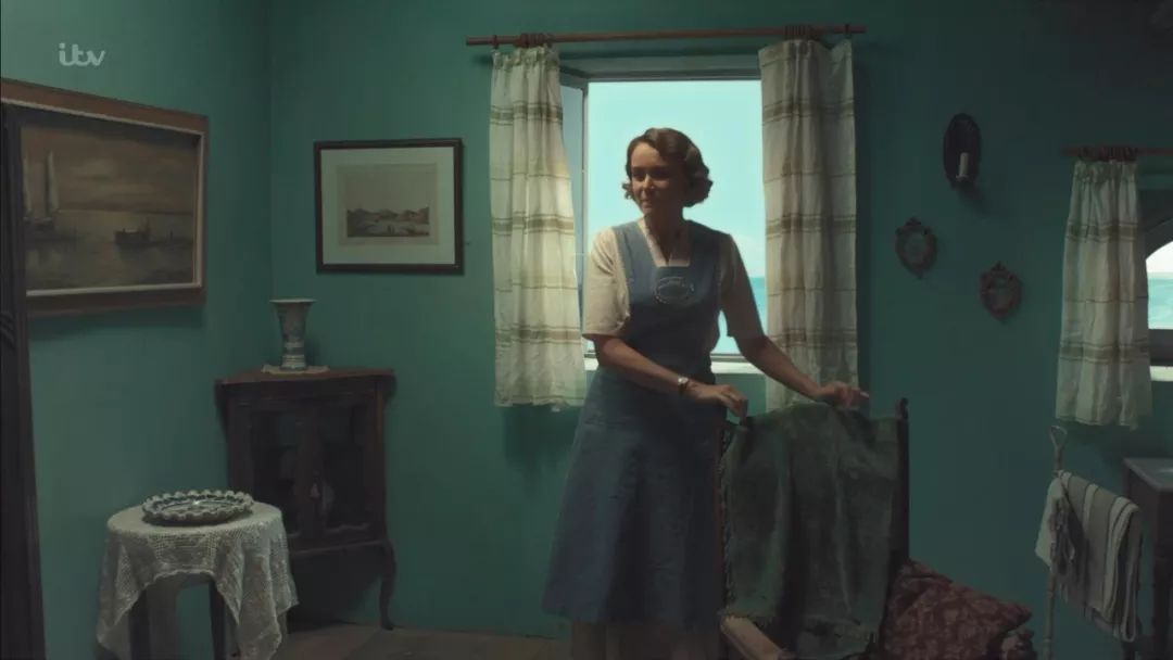 豆瓣9.8,1个寡妇带4个熊孩子,为啥都过得比我爽?