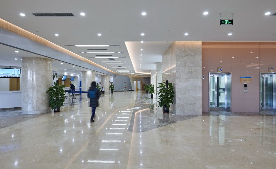 国际肿瘤治疗理念,设计新型肿瘤治疗方案