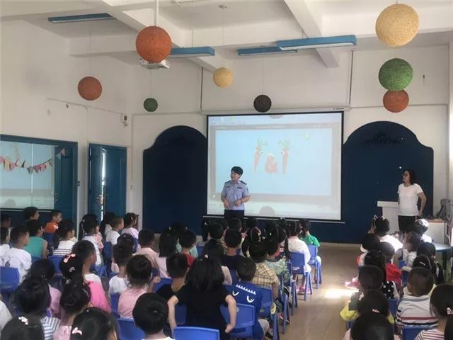 安全教育坏人抓小孩如何自救,护校安园工作公安应该做什么